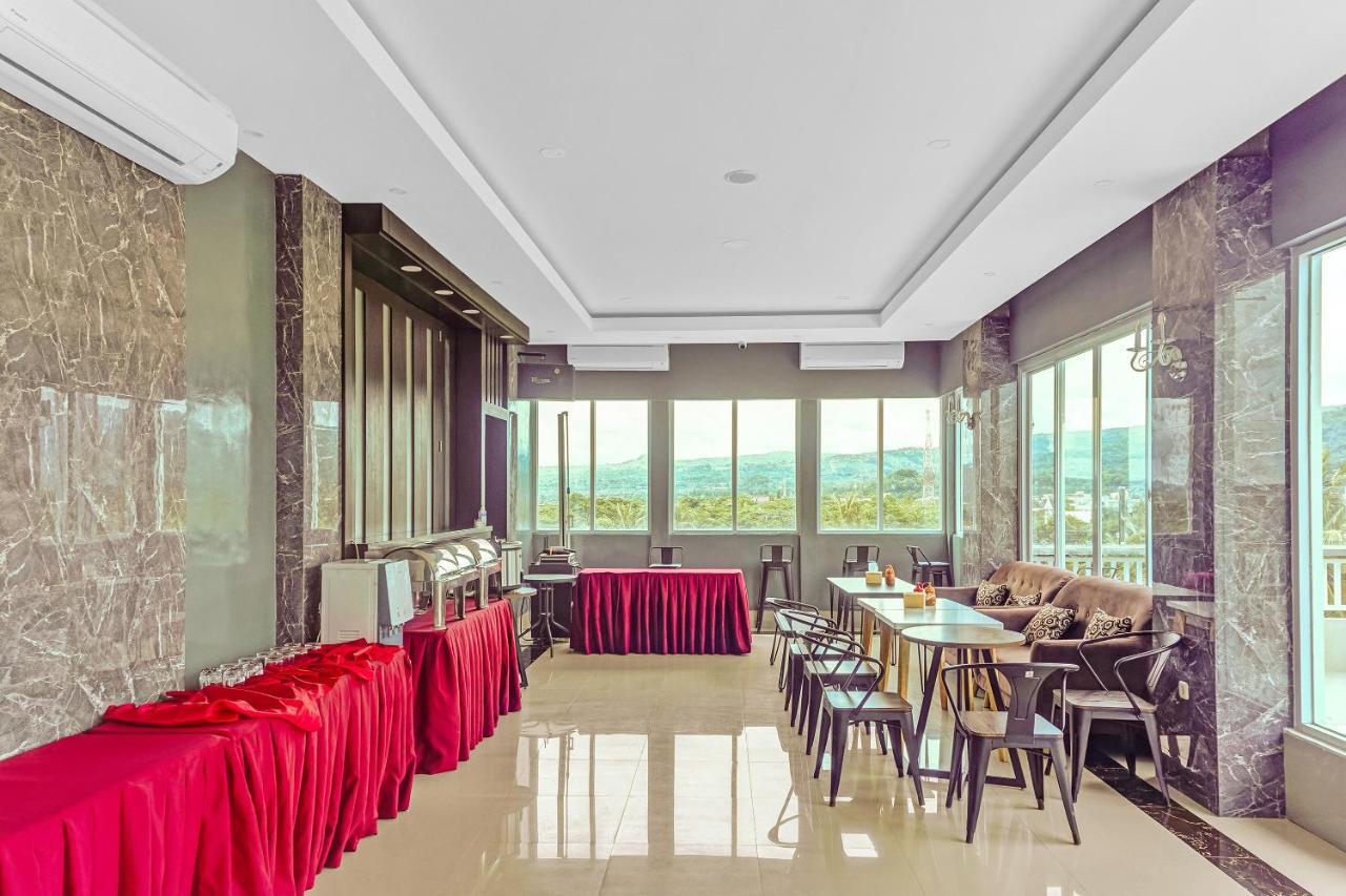 Bantaeng Kirei Hotel מראה חיצוני תמונה