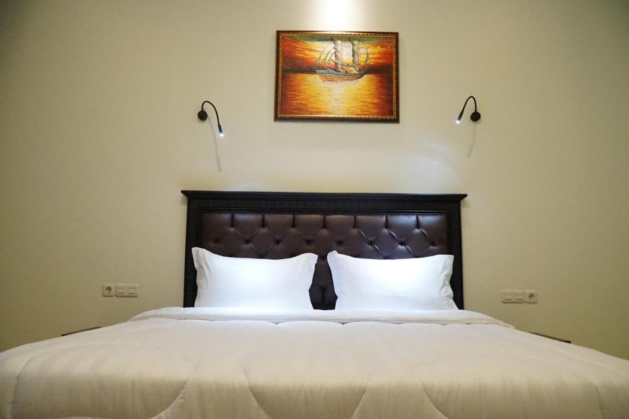 Bantaeng Kirei Hotel מראה חיצוני תמונה